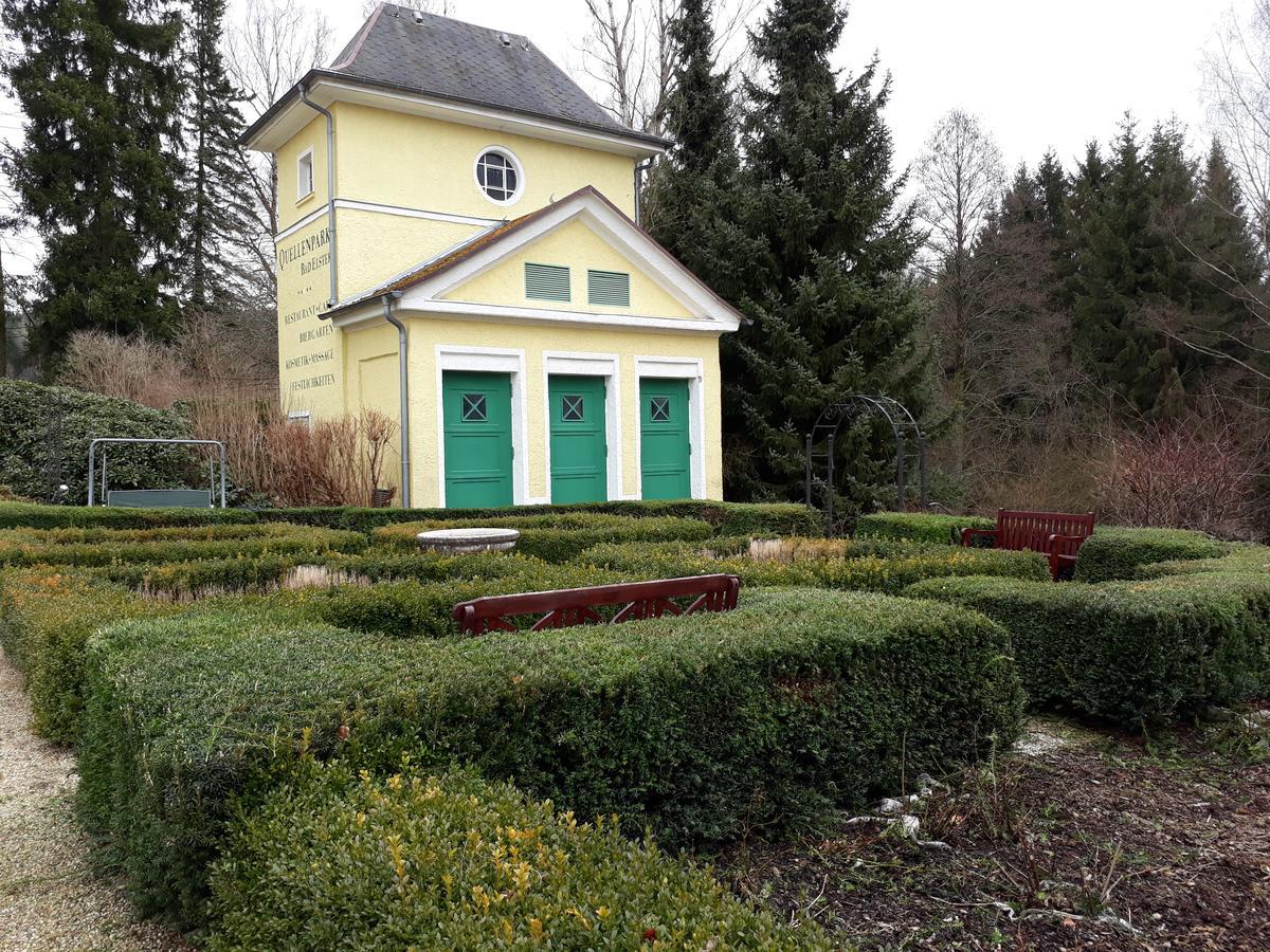 Hotel Quellenpark Bad Elster Exterior foto